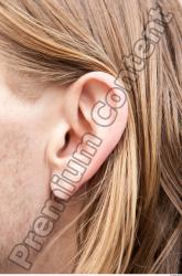 Ear Man White Casual Average